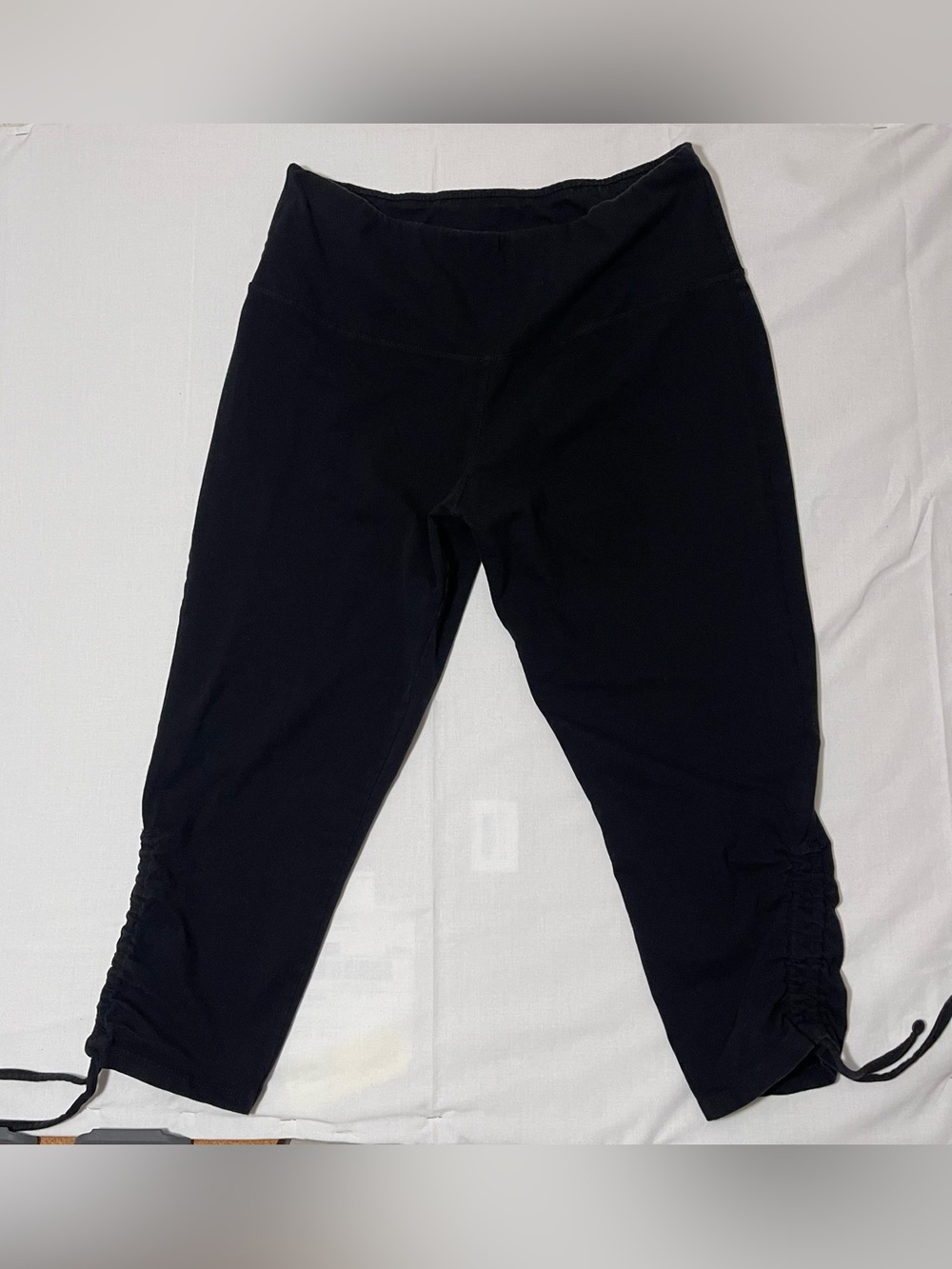 FrenchLaundry Cropped capris 2x